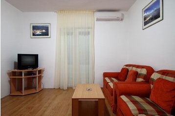 Melnkalne Privát Sveti Stefan, Eksterjers